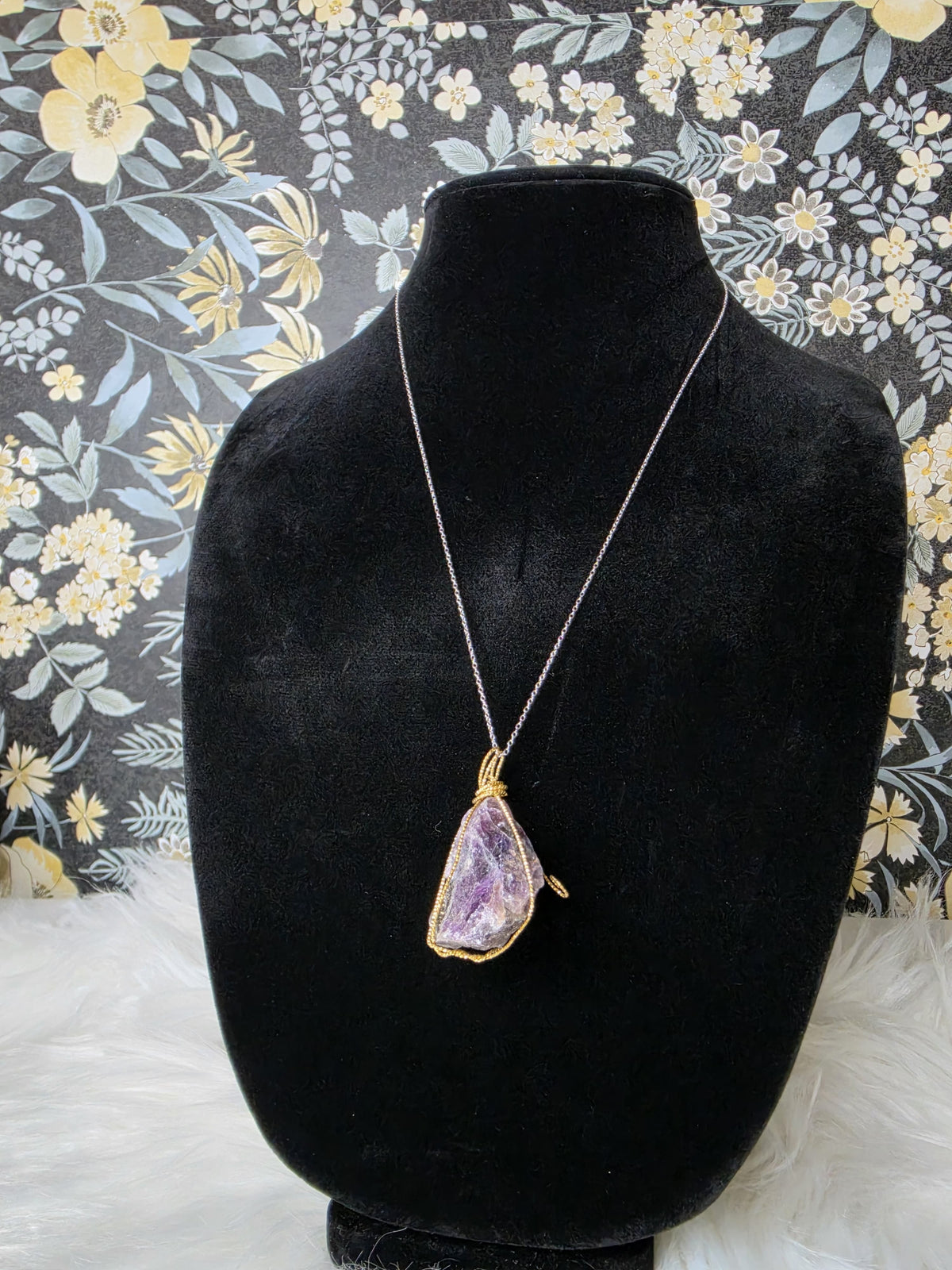 Handmade Irregular Natural Stone Amethyst

Pendant Necklaces 925 sterling silver Rose Quartz Crystal Wire Wrapped Necklace for Women