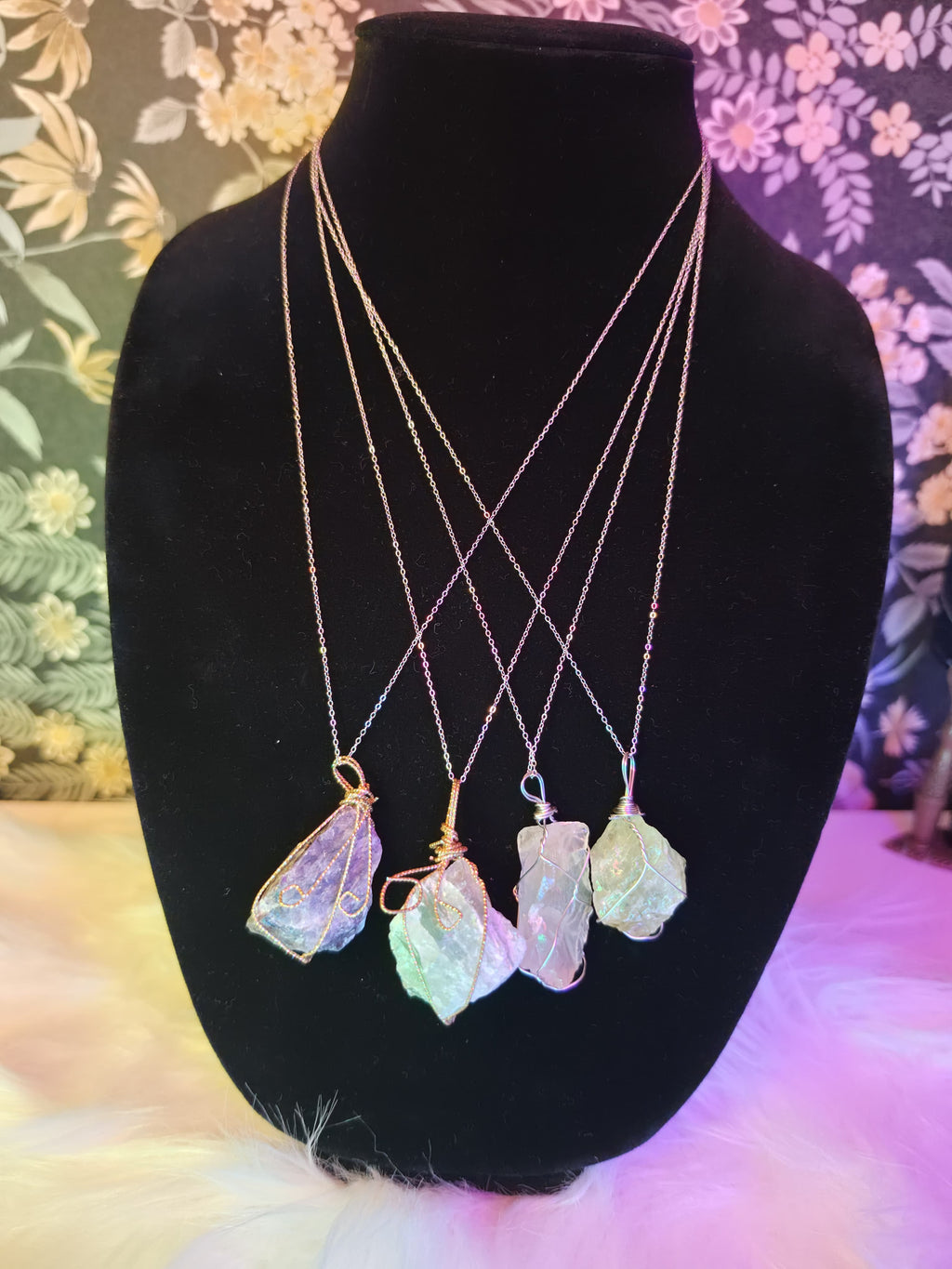 Handmade Irregular Natural Stone Amethyst

Pendant Necklaces 925 sterling silver Rose Quartz Crystal Wire Wrapped Necklace for Women